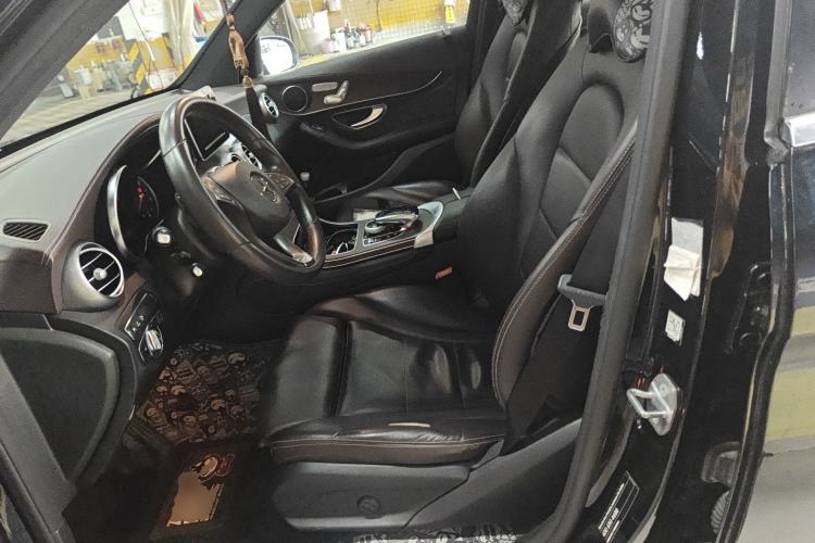 Used Mercedes-Benz GLC 2018 GLC 300 4MATIC Sport Edition Left Front Seat