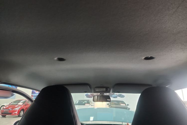 Used Chery QQ Ice Cream 2022 120km Conical Shape Lithium Iron Phosphate Headliner