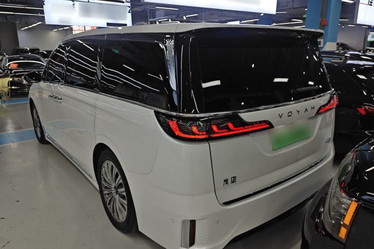 Used VOYAH Dream 2022 0-Emission Edition Dream+ Smart Range Package – 605 km