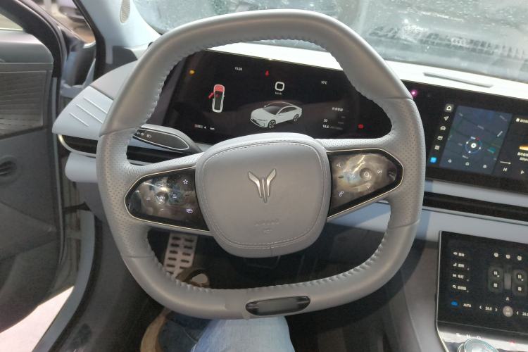 Used VOYAH PASSION 2023 Four-Wheel Drive Flagship Edition Steering Wheel