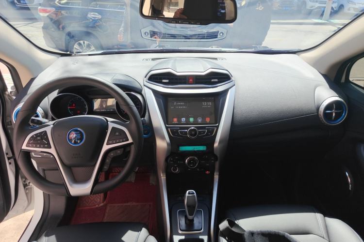 Used BYD Yuan New Energy 2018 EV360 Smart Connect Cool Edition
