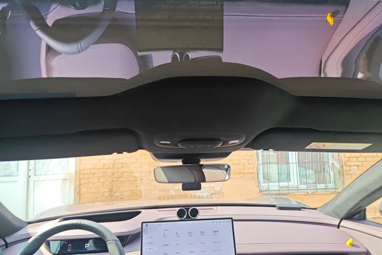 Used Xiaomi Auto SU7 2024 Four-Wheel Drive Ultra-Long Range Advanced Intelligent Driving Max Edition
