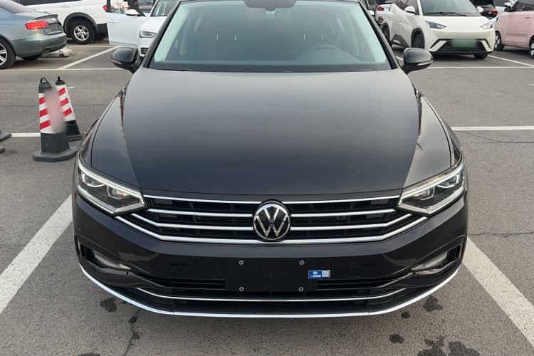 Used Volkswagen Magotan 2020 330TSI DSG Luxury Edition Exterior 1