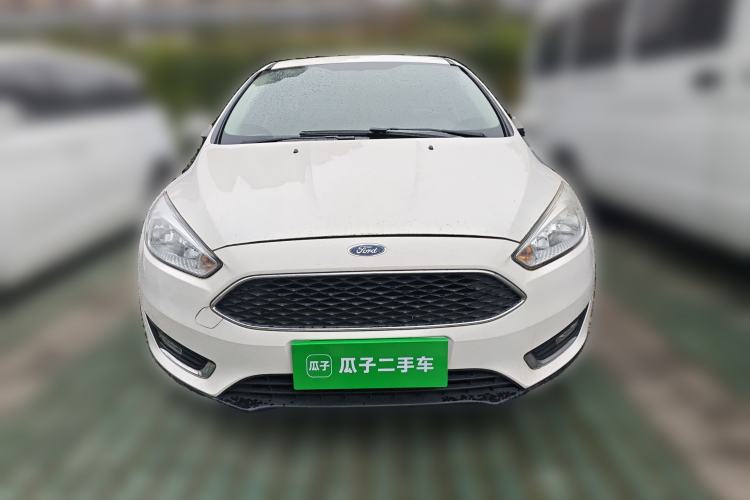 Used Ford Focus 2015 Hatchback EcoBoost 125 Automatic Supreme Style Edition