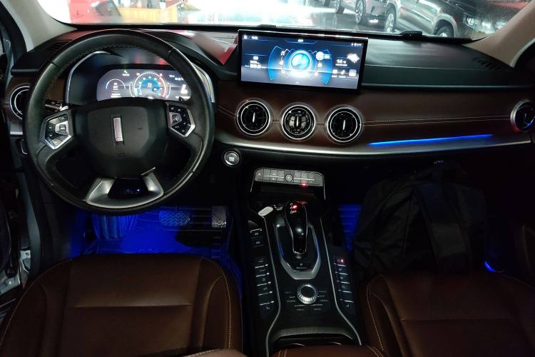 Used Wey VV6 2020 2.0T Two-Wheel Drive Smart Enjoyment+