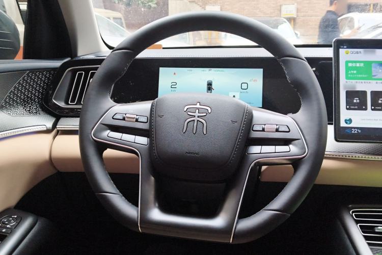 Used BYD Song L DM-i 2024 112 km Beyond Edition
