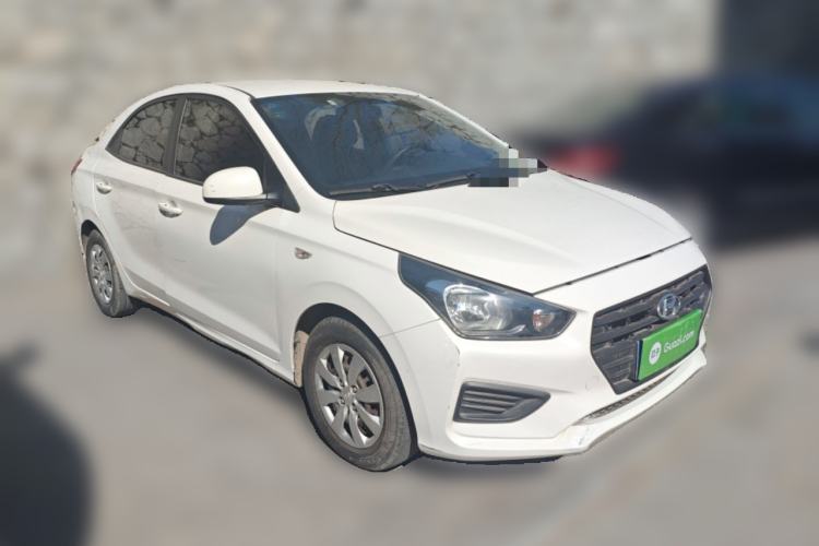 Used Hyundai Verna (older generation) 2017 1.4L Manual Refreshed Version China VI Standard
