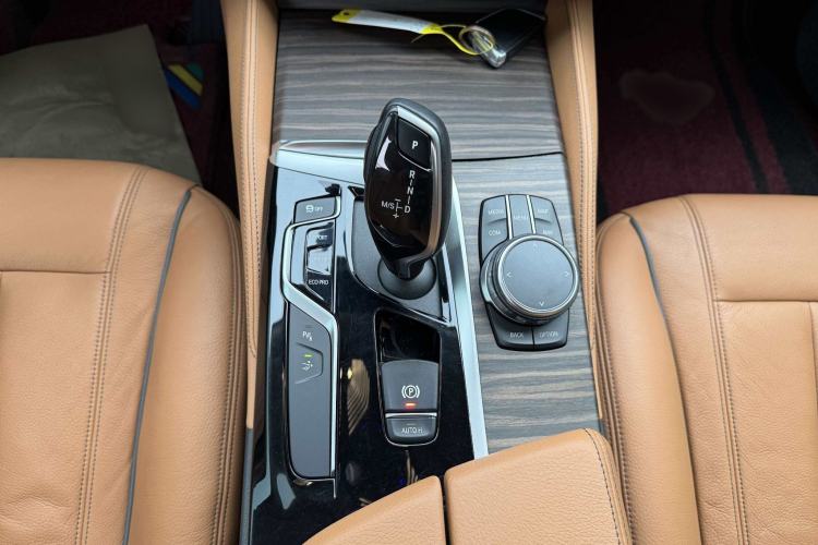 Used BMW 6 Series GT 2018 630i Luxury Design Package