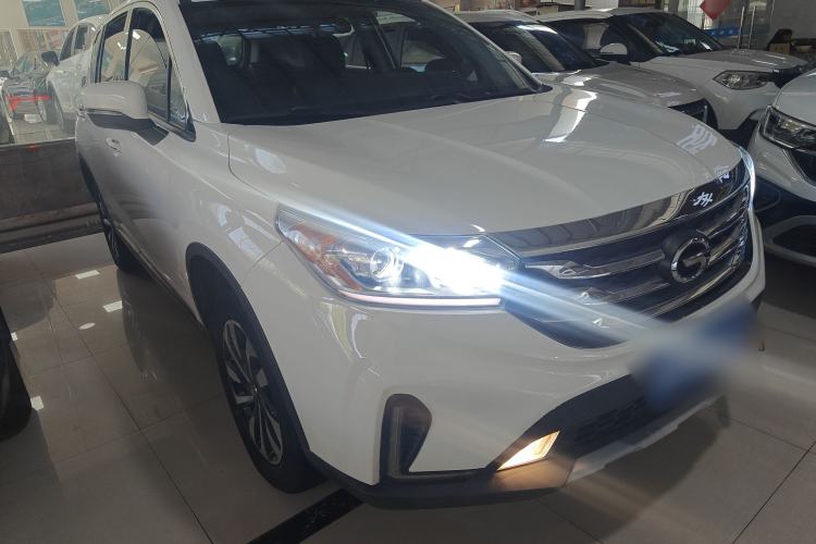 Used GAC Trumpchi GS4 2018 200T G-DCT Two-Wheel Drive Elite Edition Front Right 45 Deg