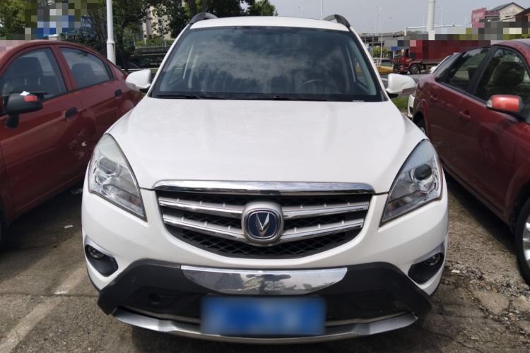 Used CHANGAN CS35 2015 1.6L Manual Luxury Model China IV Standard Front