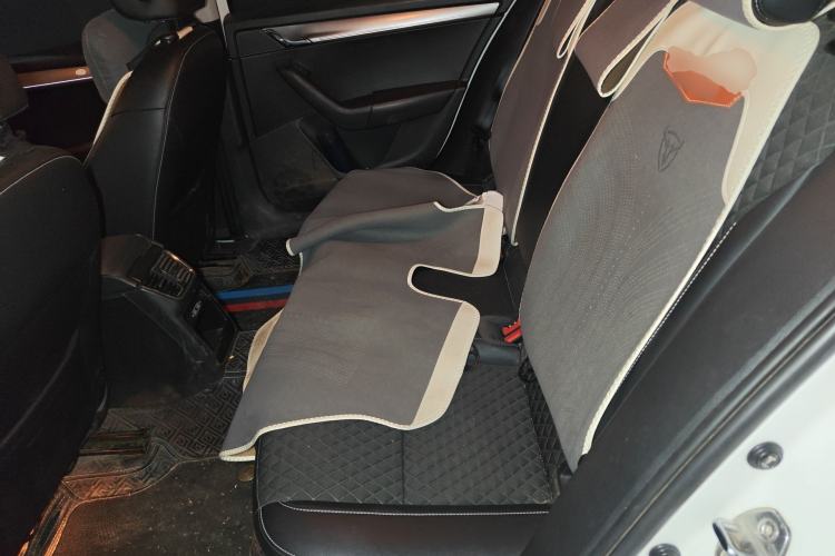 Used Skoda Octavia 2018 TSI280 DSG Luxury Edition Left Rear Seat