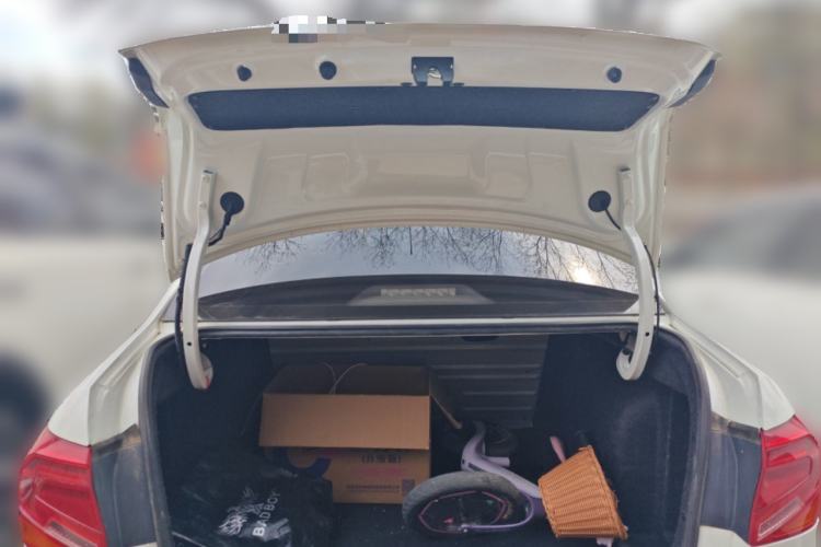 Used Volkswagen Jetta 2017 1.4L Manual Fashion Edition
