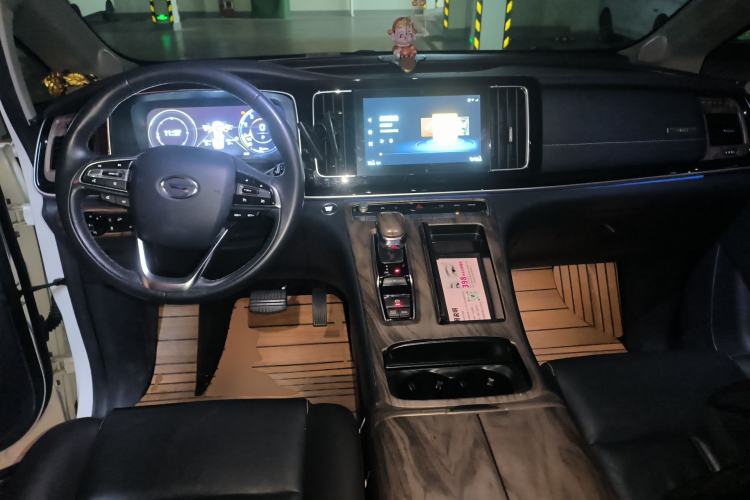 Used GAC Trumpchi M8 2021 Master Series 390T Ultimate Edition Center Console