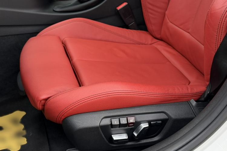 Used BMW 3 Series 2019 320i M Sport Package
