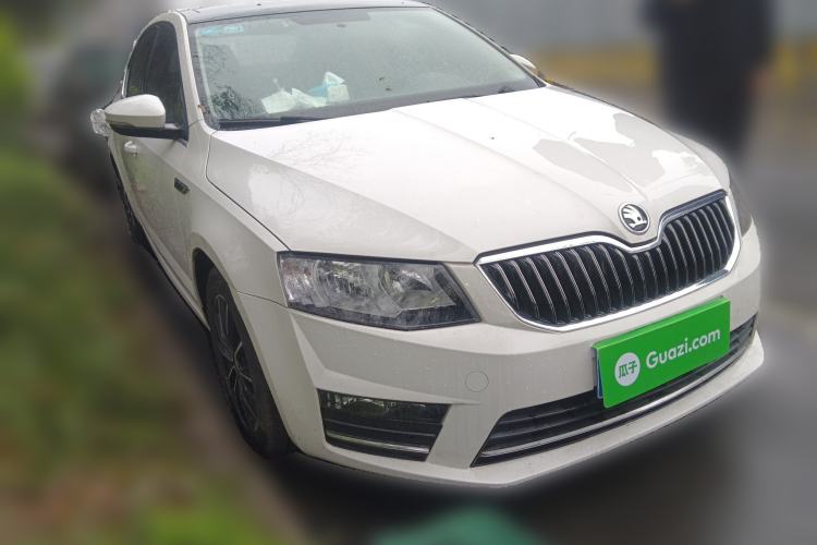 Used Skoda Octavia 2017 1.6L Automatic Smart Drive Edition
