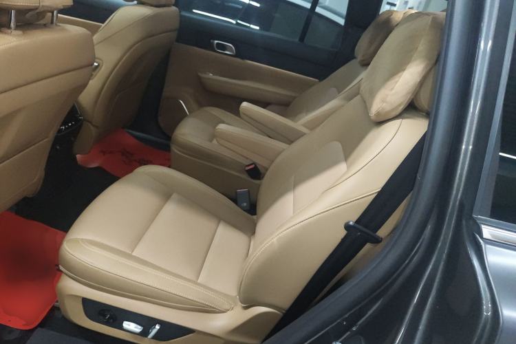 Used Li Auto ONE 2021 Extended-Range 6-Seater Version Interior 4
