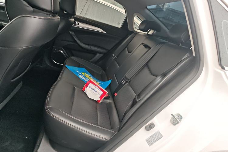 Used CHANGAN Eado 2018 High-Energy Edition 1.6L GDI Manual Pioneer Model China V Standard Left Rear Seat