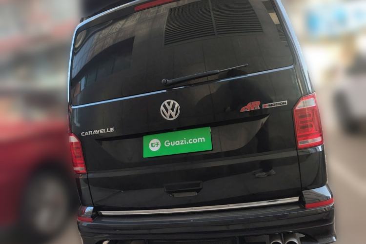 Used Volkswagen Caravelle 2018 2.0 TSI 4x4 Luxury Edition 7-Seater