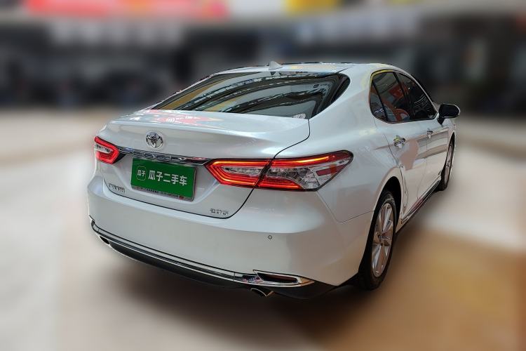 Used Toyota Camry 2023 2.0G Luxury Edition
