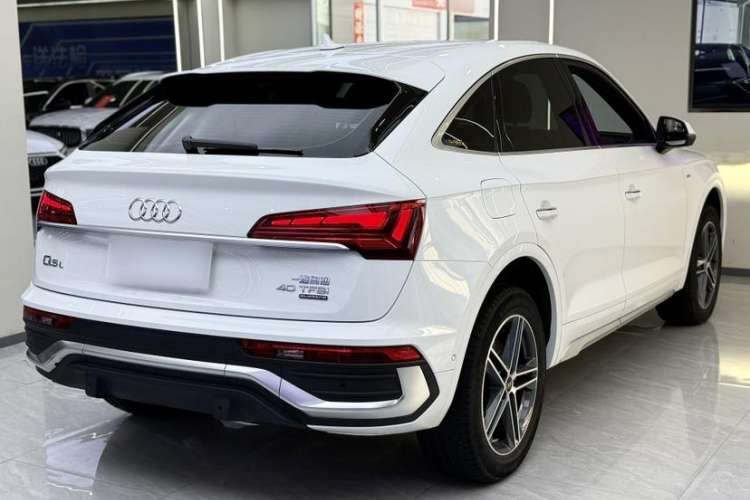 Used Audi Q5L Sportback 2022 40 TFSI Fashion Model
