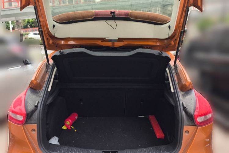 Used Ford Focus 2015 Hatchback EcoBoost 125 Automatic Supreme Style Edition
