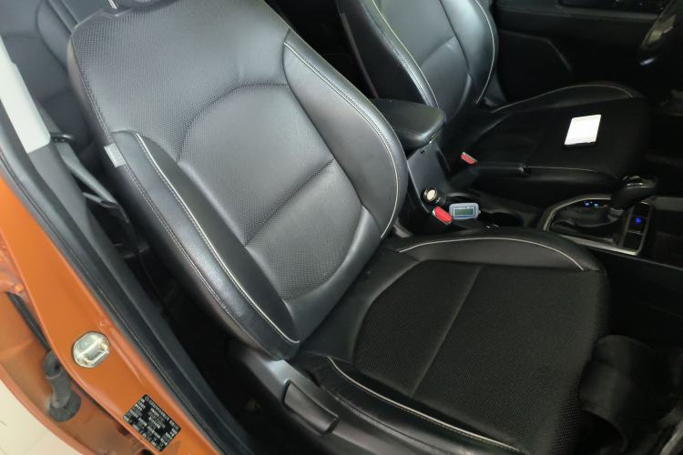 Used Hyundai ix25 2015 1.6L Automatic Two-Wheel Drive Smart GLS Trim
