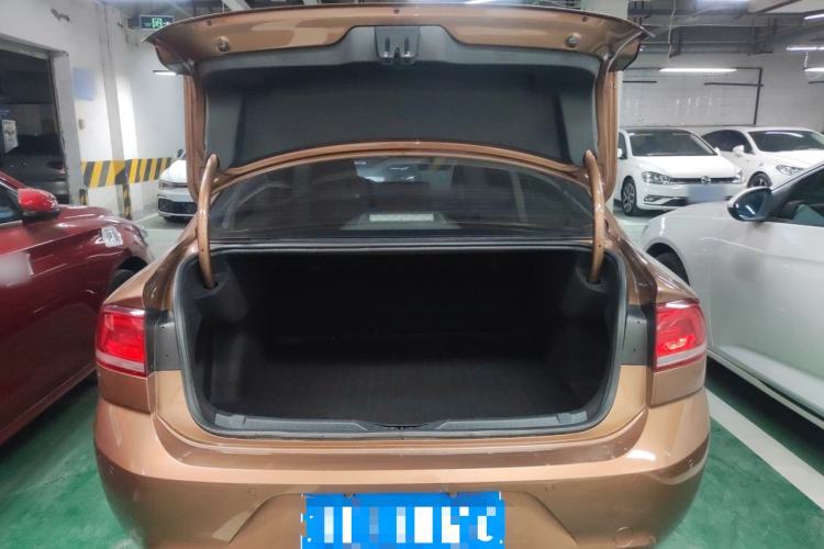 Used Volkswagen Lamando 2018 230TSI DSG Fashion Edition
