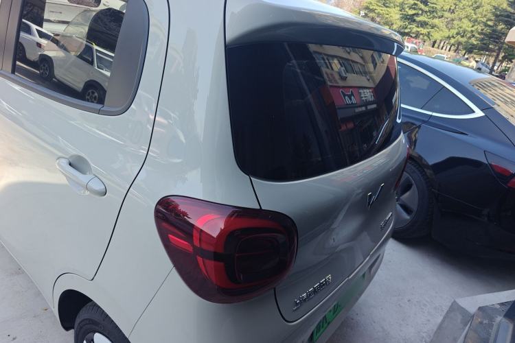 Used Wuling Hongguang MINIEV 2025 Four-Door Version Advanced Edition Rear
