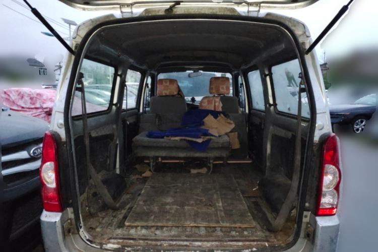 Used Wuling Rongguang 2011 1.2L Base Version Trunk