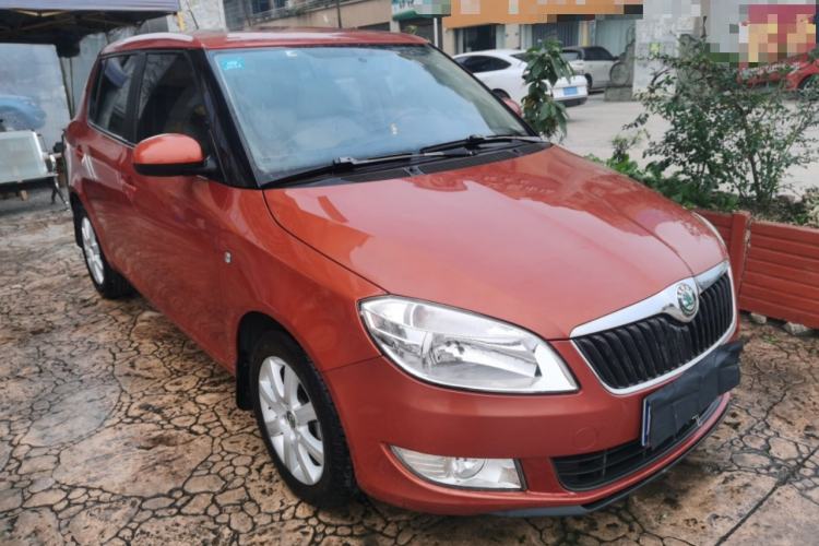 Used Skoda Fabia 2012 1.4L Automatic Crystal Edition