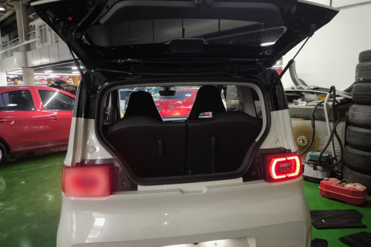 Used Wuling Hongguang MINIEV 2022 Macaron Premium Model – Lithium Iron Phosphate
