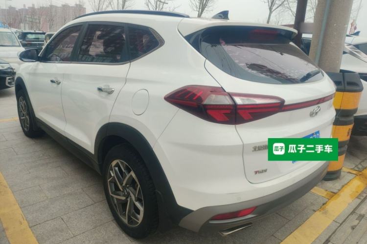 Used Hyundai Tucson 2019 280TGDi Dual-Clutch Two-Wheel Drive Fashion Edition China V Standard
