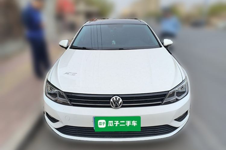 Used Volkswagen Lamando 2015 230TSI DSG Fashion Edition Front