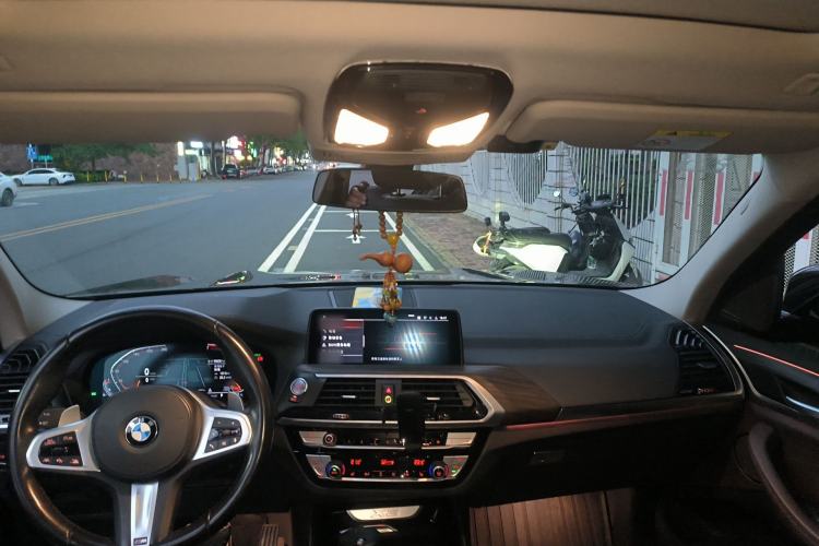 Used BMW X3 2021 Facelift xDrive28i M Sport Package Headliner