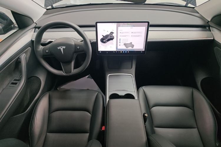 Used Tesla Model Y 2023 Rear-Wheel-Drive Version