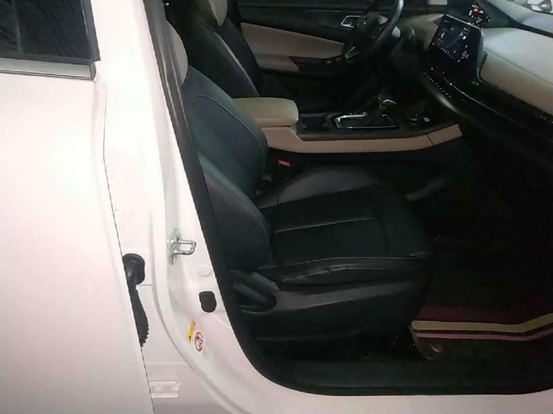 Used CHANGAN CS55PLUS 2022 2nd Generation 1.5T DCT Luxury Version – Luxury — 24