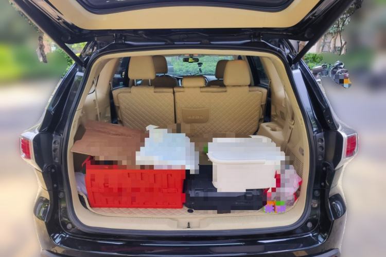 Used Toyota Highlander 2017 2.0T Four-Wheel Drive Luxury Edition 7 Seats