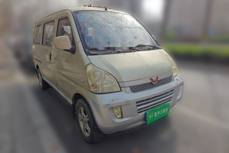 Used Wuling Rongguang 2011 1.2L Standard Version

