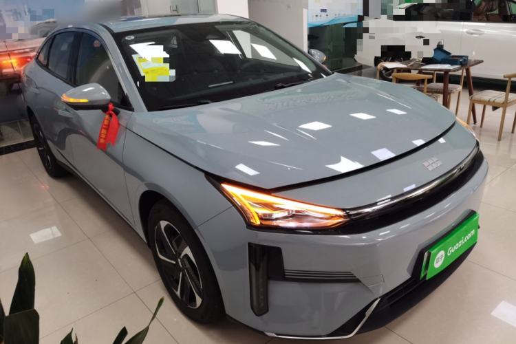 Used Geely Galaxy L6 2024 125km PLUS Dragon Edition