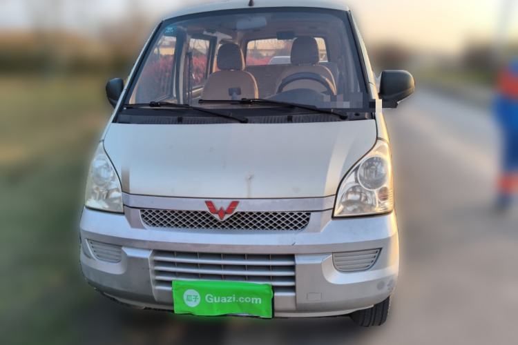 Used Wuling Rongguang 2011 1.2L Base Version