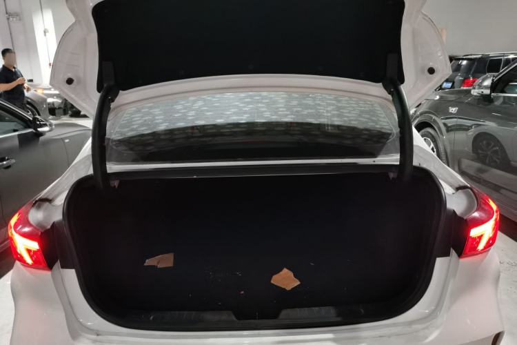 Used CHANGAN Eado 2022 PLUS Blue Whale NE 1.4T GDI DCT Prestige Edition Trunk