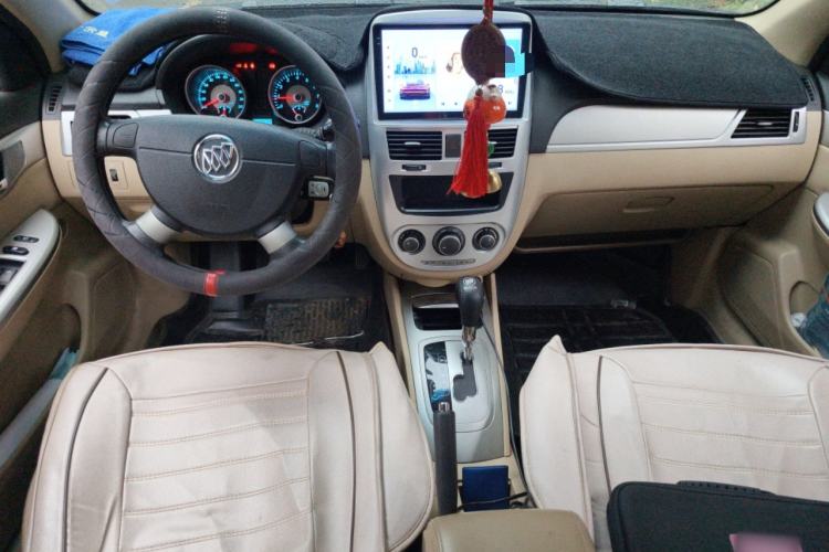 Used Buick Excelle 2013 1.5L Automatic Classic Model
