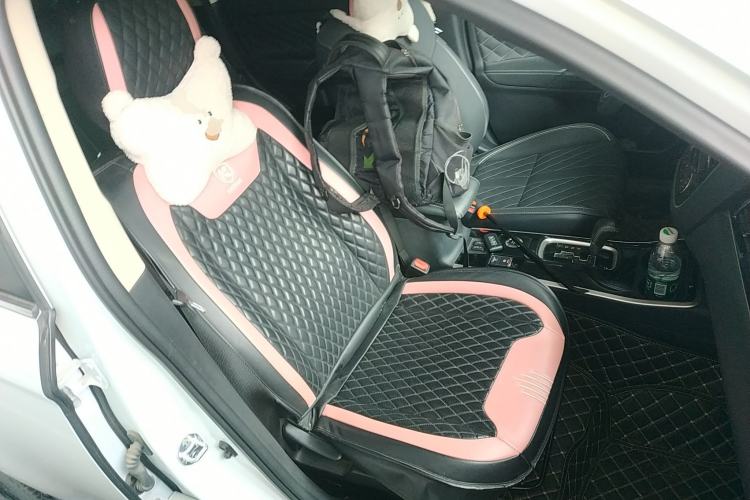 Used Mitsubishi Outlander 2021 2.4L 4x4 DynaDrive Edition 5 Seats Right Front Seat