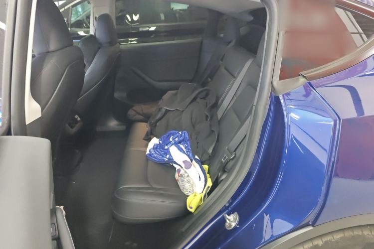 Used Tesla Model Y 2022 Rear-Wheel-Drive Version
