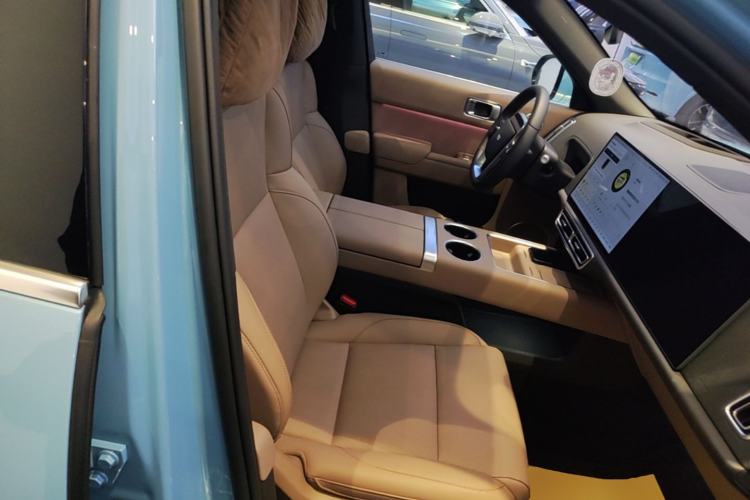 Used Li Auto L7 2025 Ultra Smart Refreshed Edition Right Front Seat