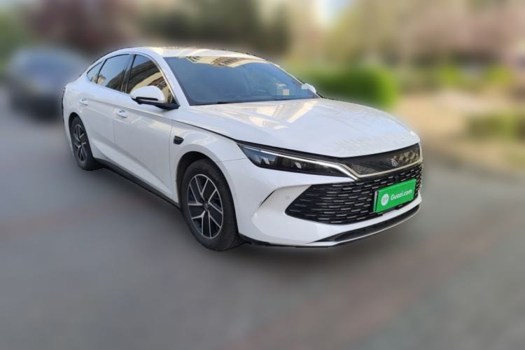 Used BYD Qin L 2025 DM-i Smart Drive 120KM Leading Model
