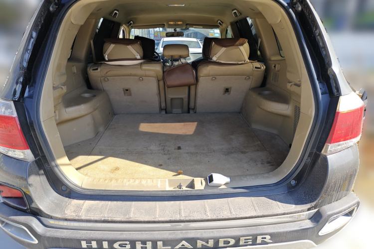 Used Toyota Highlander 2012 2.7L 2WD 5-Seater Elite Edition
