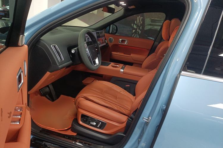 Used Li Auto L8 2025 Max Smart Refresh Edition