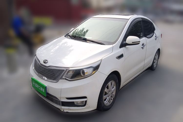 Used Kia K2 2015 Sedan 1.4L MT TOP