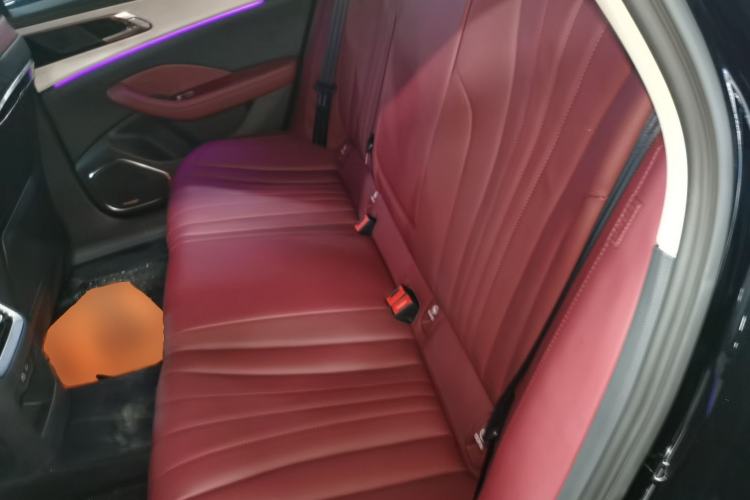 Used Hongqi H5 2024 2.0T Automatic Smart Connect Flagship Edition Left Rear Seat